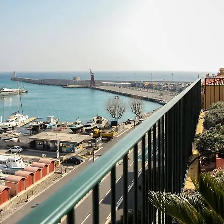 Casa vacanze Port De Nice Unique Toit Terrasse *